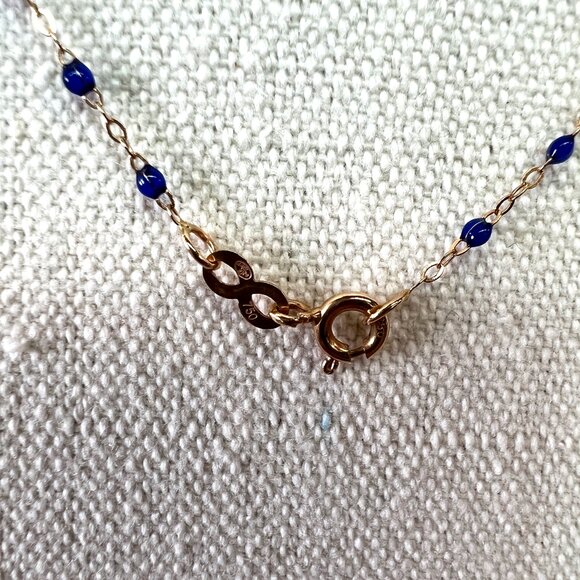 Gigi Clozeau Classic Gigi Necklace – Resin & Gold, 16.5" - Picture 3 of 4